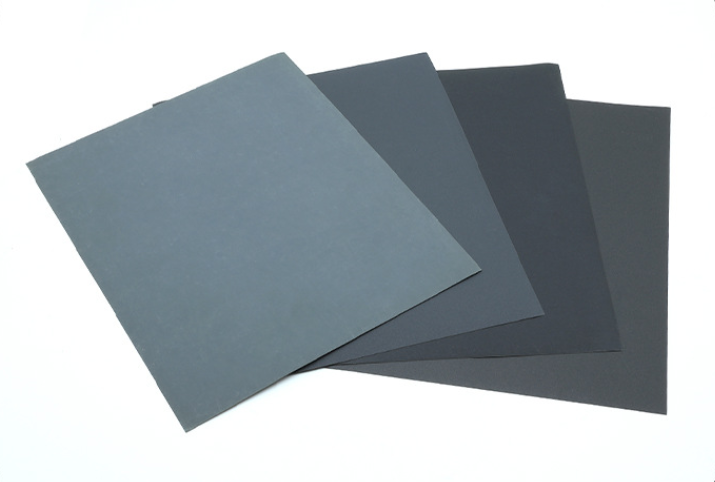 Polishing sand paper